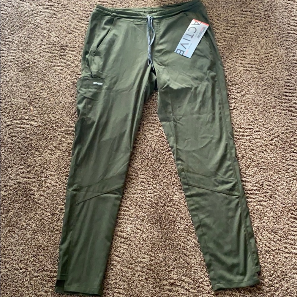 Brand new scrub bottoms